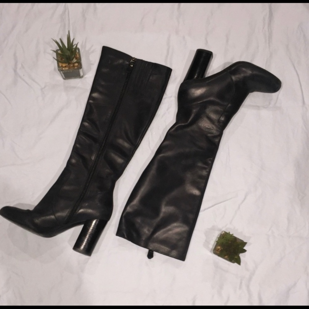 Black Boots